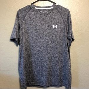 Under Armour tshirt